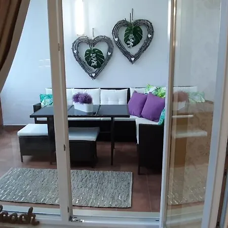 La Perla Apartamento *