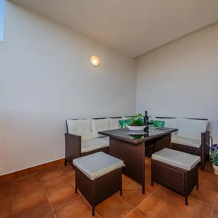 La Perla Apartment