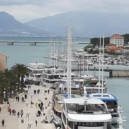 La Perla Apartman *