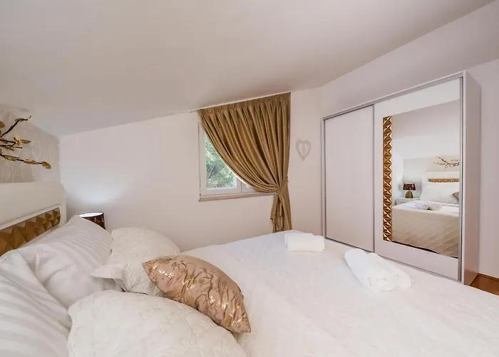 Apartamento La Perla Trogir