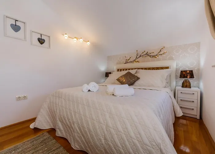 La Perla Appartement *